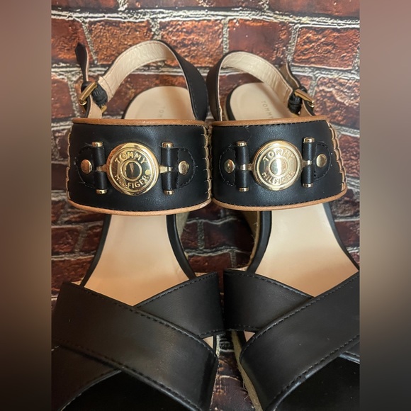 TOMMY HILFIGER Women’s Size 9 Black & Tan 4” Espadrille Wedge Sandal - Picture 11 of 11